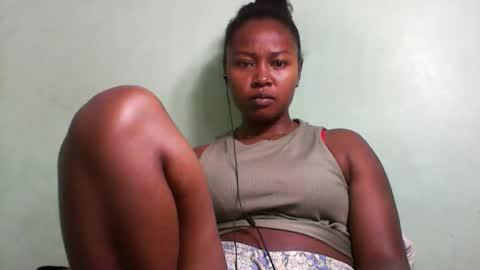 Snapshot of abella677022 chatting on 03-11-26, 05:02 abella677022 online show from 03-11-26, 05:02