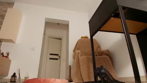 Snapshot of abellaangel chatting on 10-02-25, 09:00 Mermaid online show from 10-02-25, 09:00