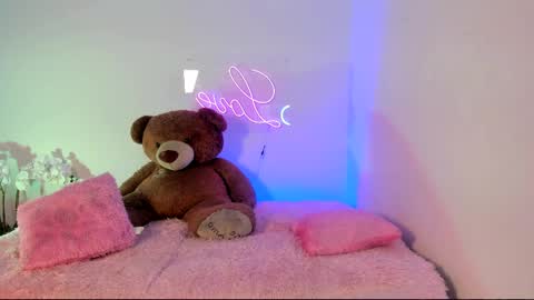 Snapshot of abellaconnor chatting on 02-13-25, 10:54 Abella and Kendra online show from 02-13-25, 10:54