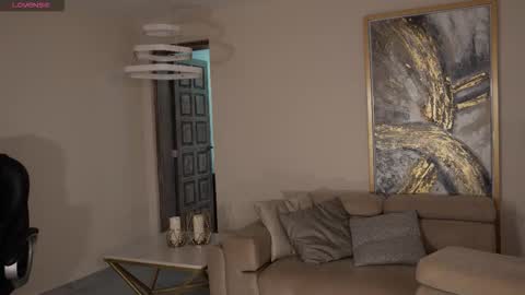 Snapshot of abellacroft chatting on 03-08-26, 12:31 Abella online show from 03-08-26, 12:31