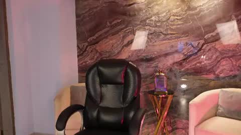 Snapshot of abellacroft chatting on 07-16-26, 01:39 Abella online show from 07-16-26, 01:39