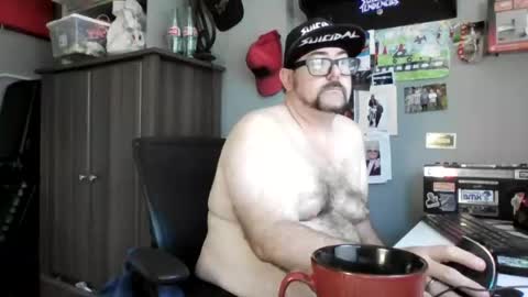 Snapshot of abennett76 chatting on 07-06-26, 03:03 AJ online show from 07-06-26, 03:03