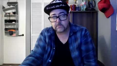 Snapshot of abennett76 chatting on 07-11-26, 01:14 AJ online show from 07-11-26, 01:14