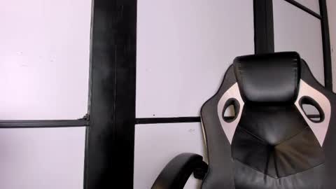 abi_sexxx1 online show from 03-16-26, 08:13