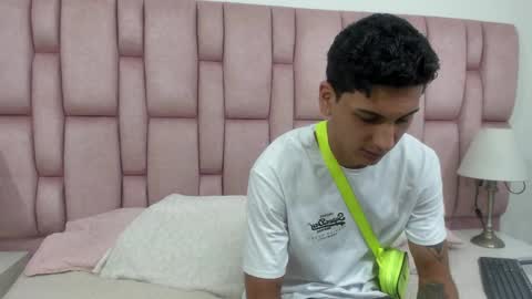 abie  max online show from 01-15-25, 10:02