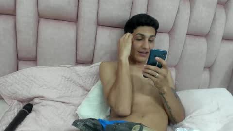 abie  max online show from 01-16-25, 01:06