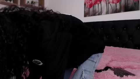 Abigail online show from 03-03-25, 12:27