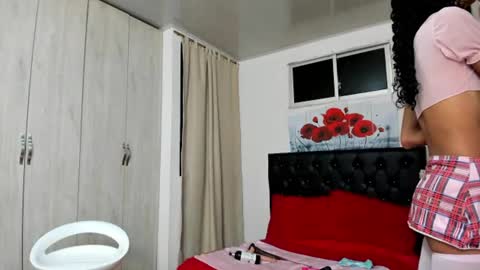 Abigail online show from 06-12-26, 01:48