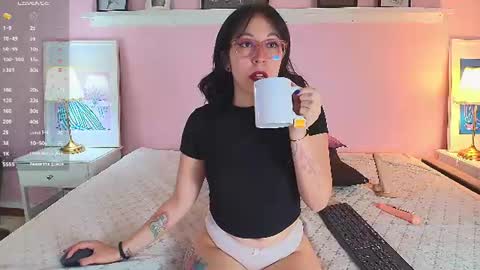 Snapshot of abigaillady chatting on 08-01-26, 11:42 ABIGA online show from 08-01-26, 11:42