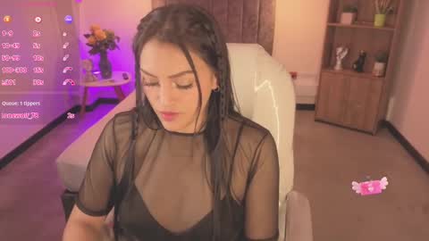 Snapshot of abiigaiil_ chatting on 09-23-25, 08:23 Abigail online show from 09-23-25, 08:23