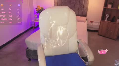 Snapshot of abiigaiil_ chatting on 09-26-25, 08:35 Abigail online show from 09-26-25, 08:35