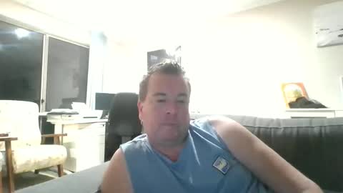 Snapshot of abo38 chatting on 04-17-26, 10:18 abo38 online show from 04-17-26, 10:18