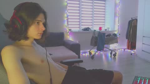 hi  cum in pvt noi extra tip online show from 12-22-24, 10:38