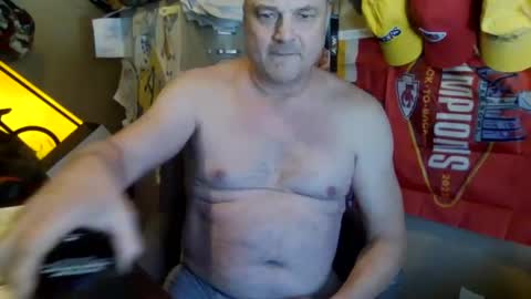 Snapshot of aboringguy chatting on 01-08-25, 05:15 aboringguy online show from 01-08-25, 05:15