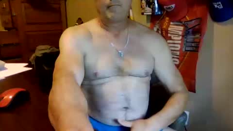 Snapshot of aboringguy chatting on 10-14-25, 06:31 aboringguy online show from 10-14-25, 06:31