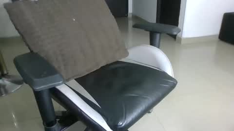 abraca402512 online show from 06-06-26, 07:29