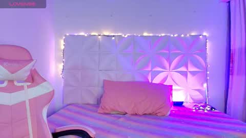 Abril  online show from 11-07-25, 12:38