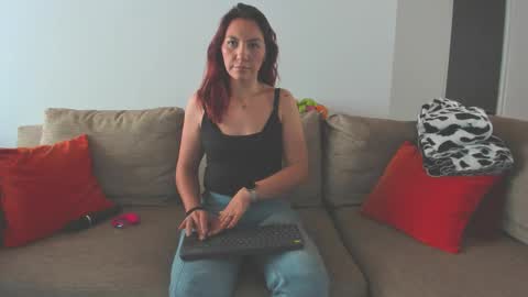 abril_fostter online show from 10-17-25, 05:59