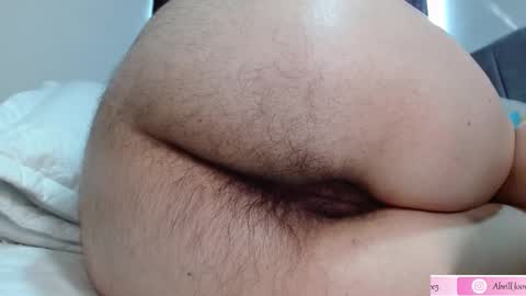 Snapshot of abril_lovee2 chatting on 02-06-25, 07:40 Abril online show from 02-06-25, 07:40