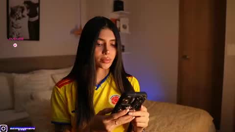 My name is Alexa. Please say hello I like to chat with you. If you have requests please use tip online show from 06-23-26, 10:52
