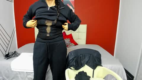 ABRIL online show from 12-21-24, 01:04