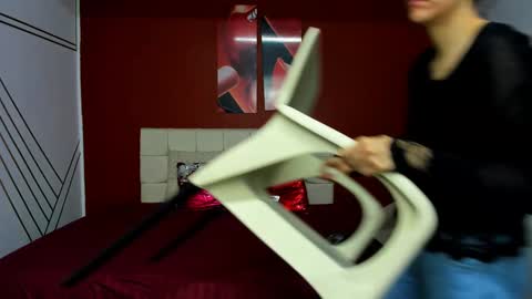 ABRIL online show from 02-02-25, 10:35