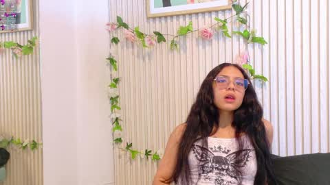 abrilmirren online show from 04-01-26, 12:17