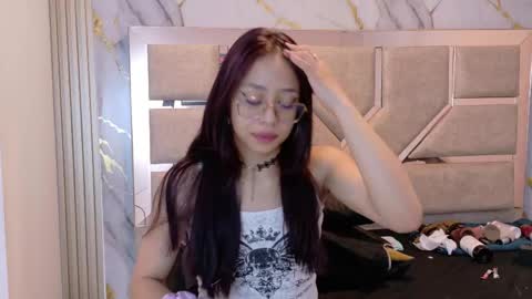 abrilmirren online show from 05-02-26, 11:04