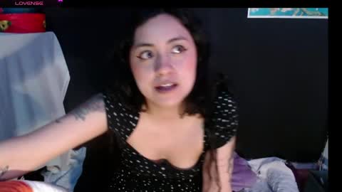 Snapshot of absentavert chatting on 05-23-26, 12:38 Absenta vert online show from 05-23-26, 12:38