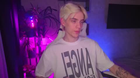 Nick online show from 12-05-25, 01:52