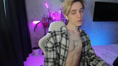 Nick online show from 03-10-26, 09:36