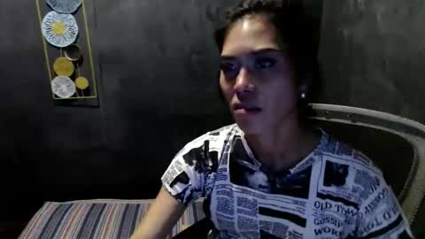 Snapshot of absolutelyselfsucker69 chatting on 02-07-26, 07:06 Miss Sophie online show from 02-07-26, 07:06