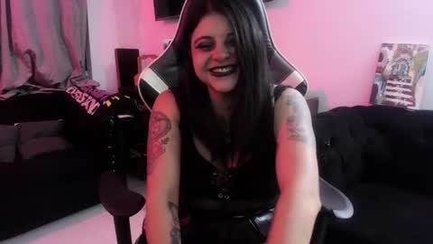 Alice online show from 06-25-26, 05:12