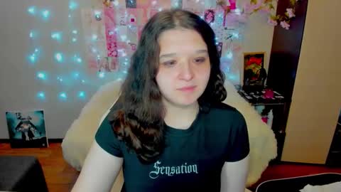 Snapshot of acid_kate chatting on 06-03-26, 12:13 Kate online show from 06-03-26, 12:13