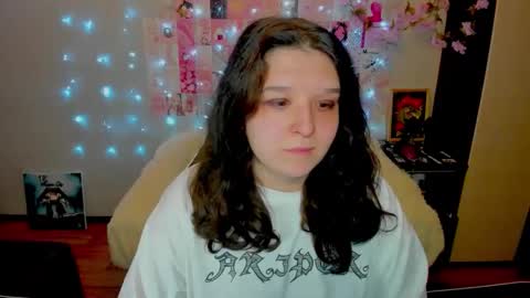 Snapshot of acid_kate chatting on 06-09-26, 12:44 Kate online show from 06-09-26, 12:44