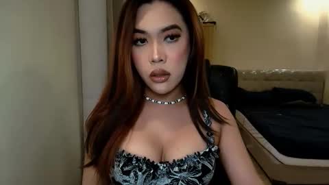 Snapshot of acohciiruiz chatting on 09-23-25, 06:38 Anastasia online show from 09-23-25, 06:38