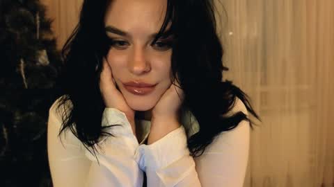 Snapshot of actavia_rose chatting on 01-20-25, 12:57 my inst love inside 17 online show from 01-20-25, 12:57