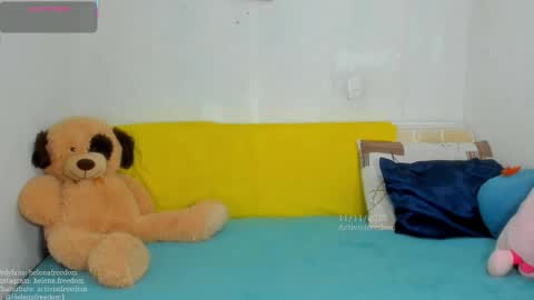 Snapshot of activistfreedom chatting on 11-11-25, 04:51 Helena online show from 11-11-25, 04:51