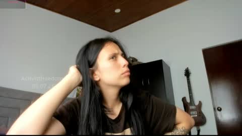 Helena online show from 07-06-26, 04:31