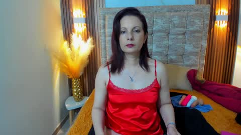 Snapshot of ada_mclaine2 chatting on 01-09-25, 11:47 Ada online show from 01-09-25, 11:47