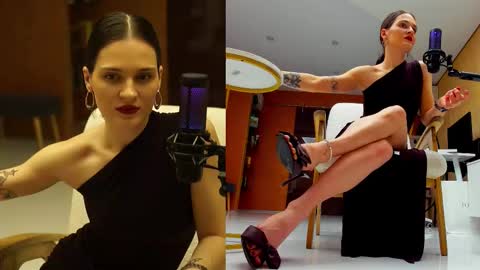 Snapshot of adagrand chatting on 10-25-25, 05:19 Ada online show from 10-25-25, 05:19