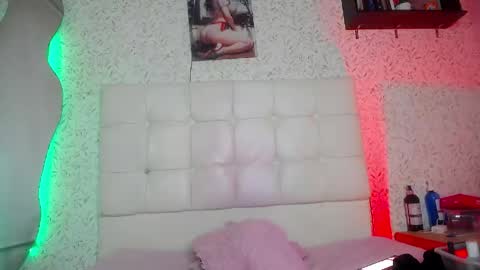 Snapshot of adalya_x chatting on 05-11-26, 11:49 adalya_x online show from 05-11-26, 11:49