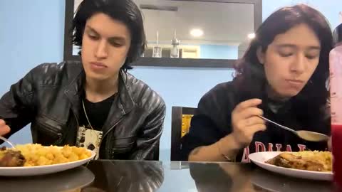 Snapshot of adam_and_abby_ chatting on 02-04-25, 08:38 adam and abby online show from 02-04-25, 08:38