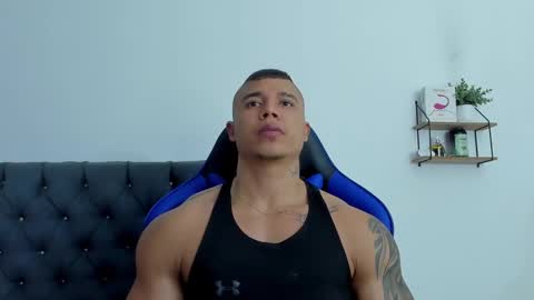 adam boss online show from 11-18-25, 08:52