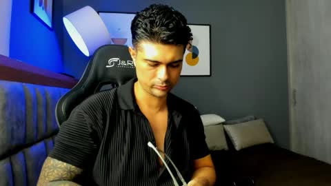 adam clarke online show from 05-11-26, 01:33