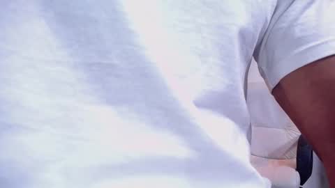 adam_fit19cm online show from 10-29-25, 01:46