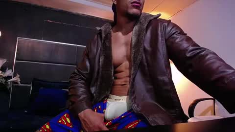 adam_fit19cm online show from 02-26-26, 01:43