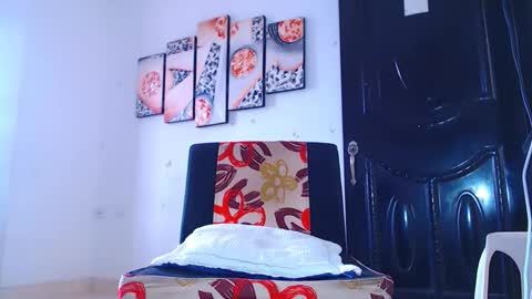 adam hot11 online show from 01-10-25, 04:20