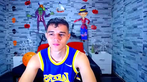 adam hot11 online show from 10-12-25, 10:42