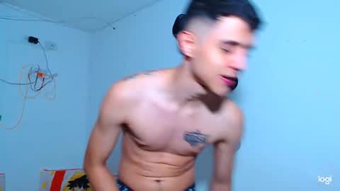 adam hot11 online show from 11-05-25, 03:17